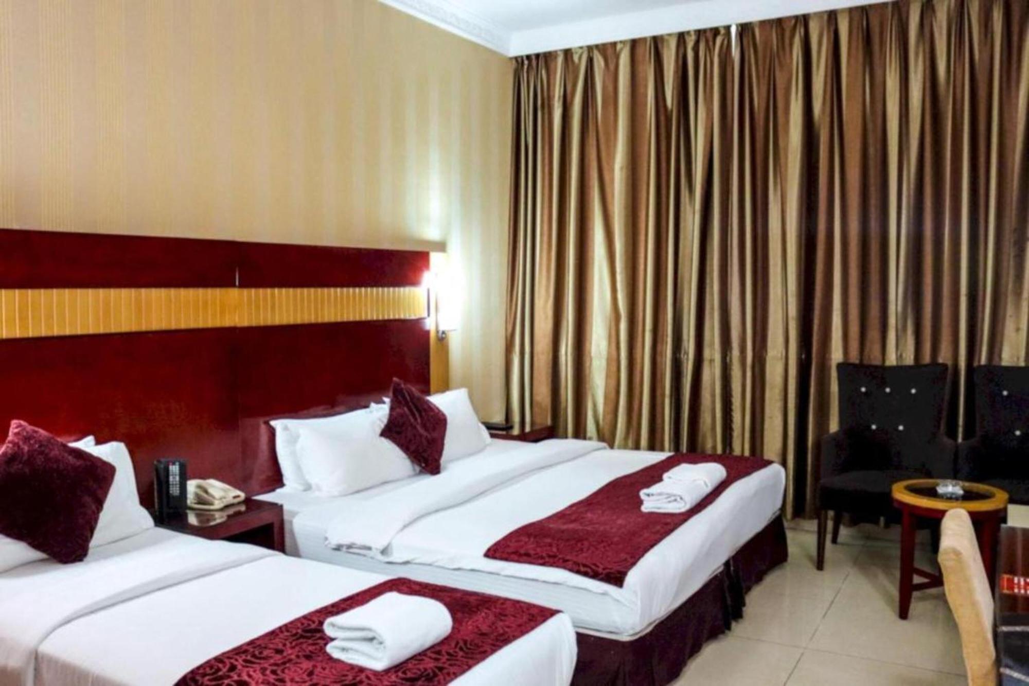 Palette Phoenix Hotel Dubaj Kültér fotó