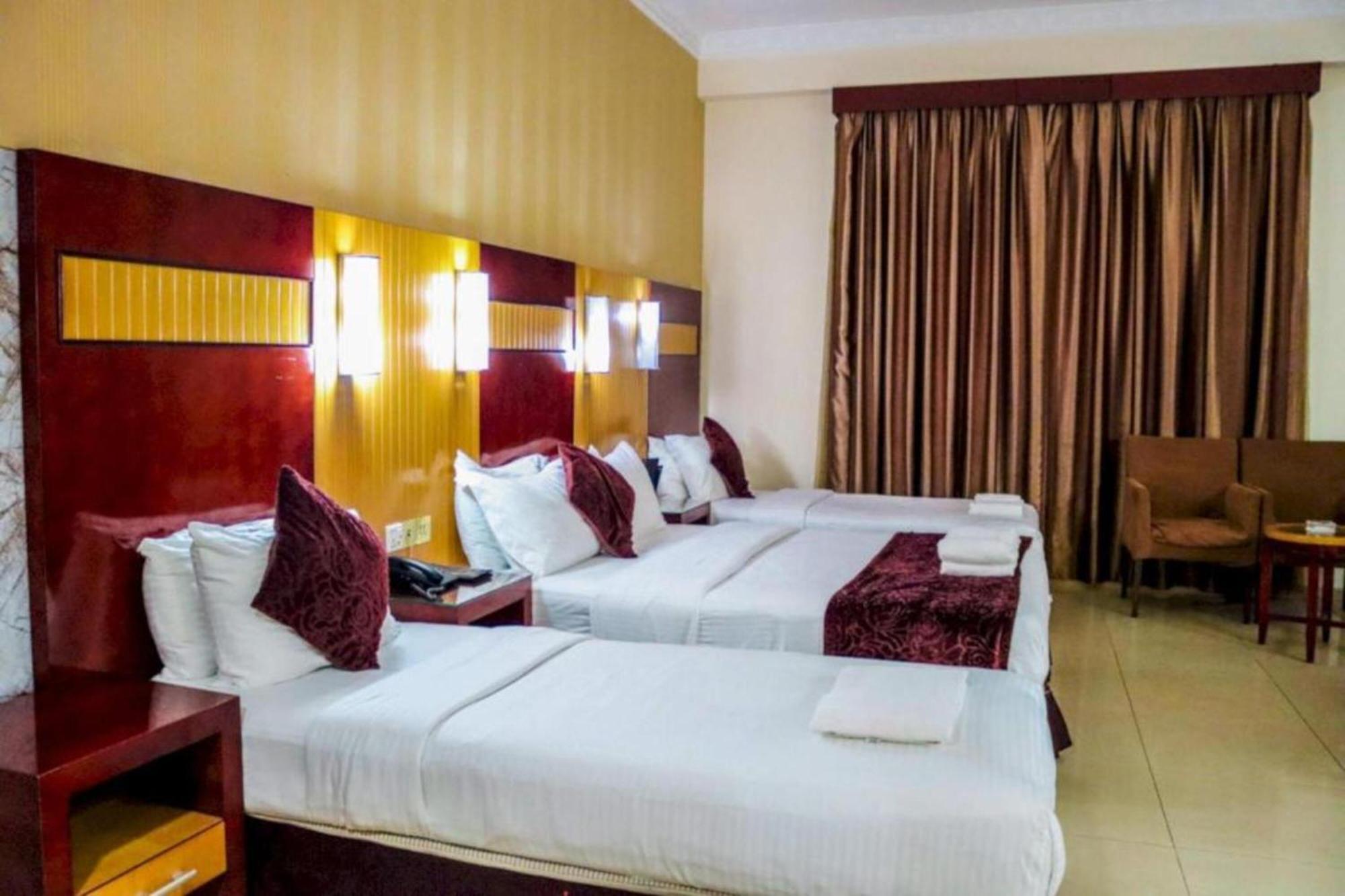 Palette Phoenix Hotel Dubaj Kültér fotó