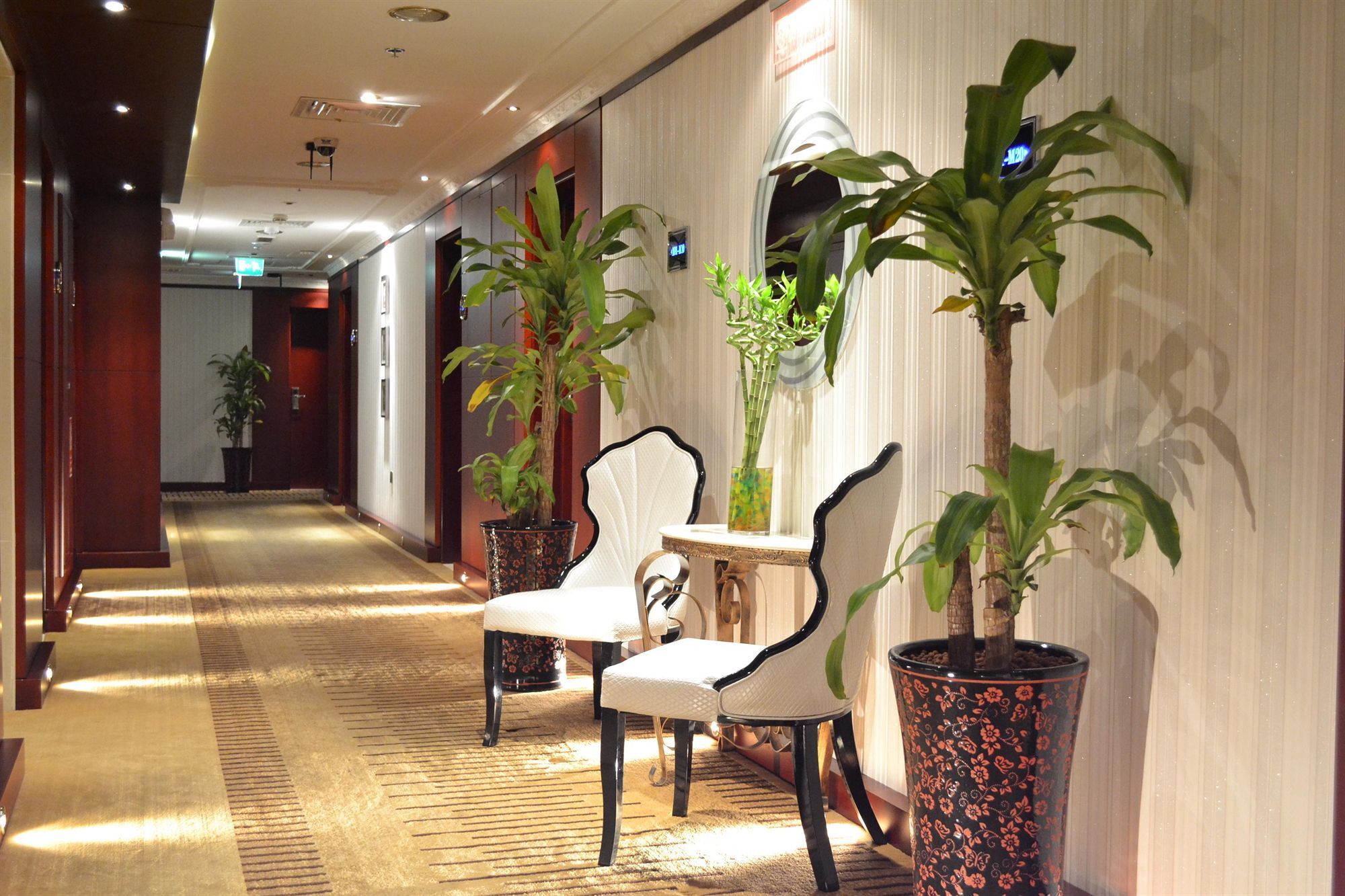 Palette Phoenix Hotel Dubaj Kültér fotó